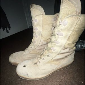 STEEL TOE BOOTS 10 WIDE SIZE 10 W